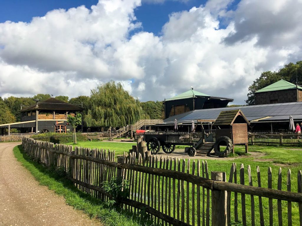 Geitenboerderij Ridammerhoeve Kidshoekje Gezin Aan Tafel