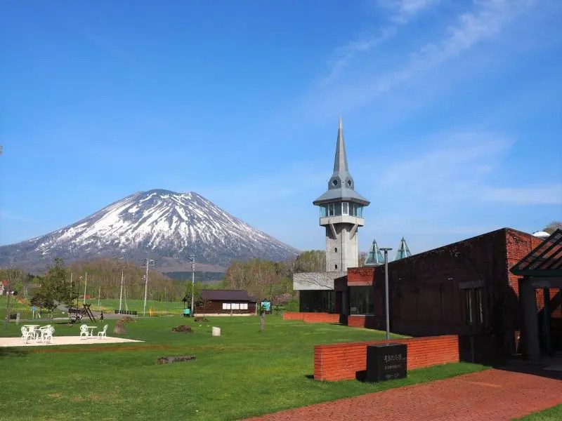 【ニセコ町】有島記念館の桜