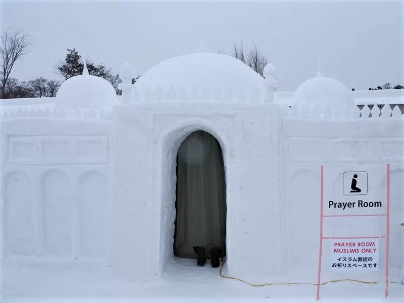 旭川冬まつり　2018年で大絶賛の雪のモスク