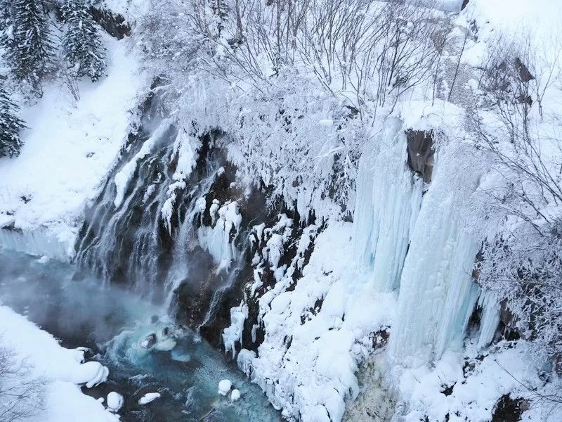 美瑛町　白ひげの滝