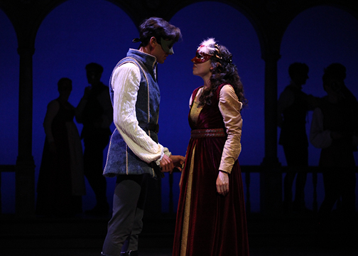 Shakespeare Theatre Of Nj Takes A Fresh Look At Romeo And Juliet Let S Go To The Theaterlet S Go To The Theater