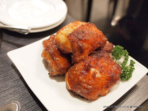 建議菜單是披薩跟烤雞 ~ 新竹竹北"BRAVO 普拉伯義大利坊-高鐵店" 區域 午餐 披薩 新竹縣 烤雞 焗烤 燉飯 竹北市 義式 飲食/食記/吃吃喝喝 麵食類