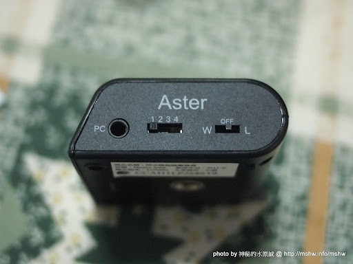 讓你輕鬆離機閃! ~ "Phottix Aster PT-V4 無線閃燈觸發器"開箱 3C/資訊/通訊/網路 嗜好 攝影 新聞與政治 硬體 開箱