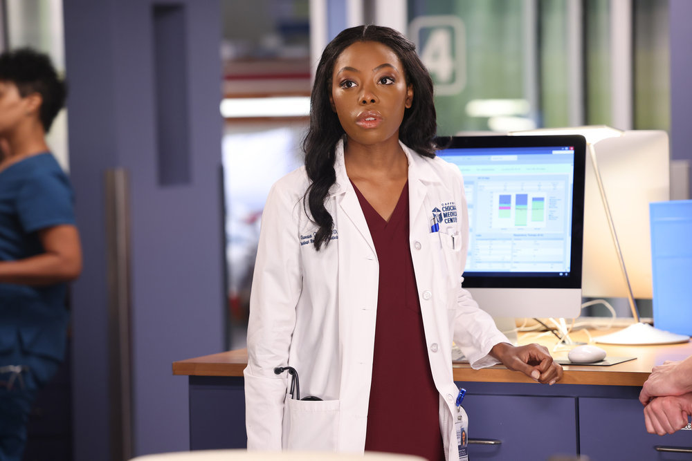 Chicago Med Season 7 Episode 1 Recap You Can T Always Trust What You See Alexus Renee Celebrity Myxer