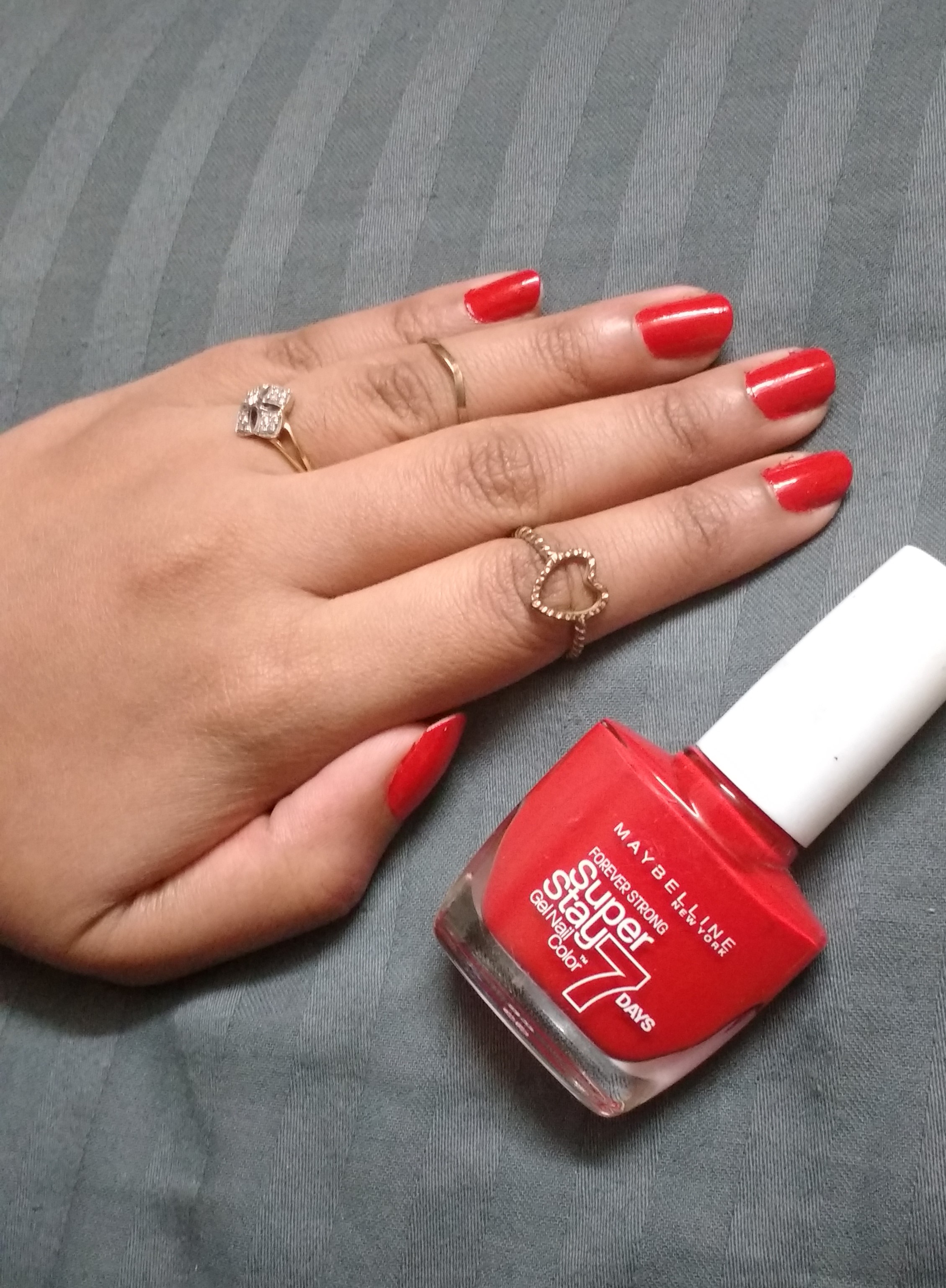 Goodbye To Gel Manicures Maybelline Super Stay 7 Days Gel Nail Color Lipstick For Lunch