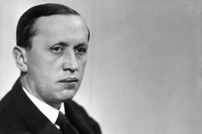 Analysis Of Karel Capek S Plays Literary Theory And Criticism