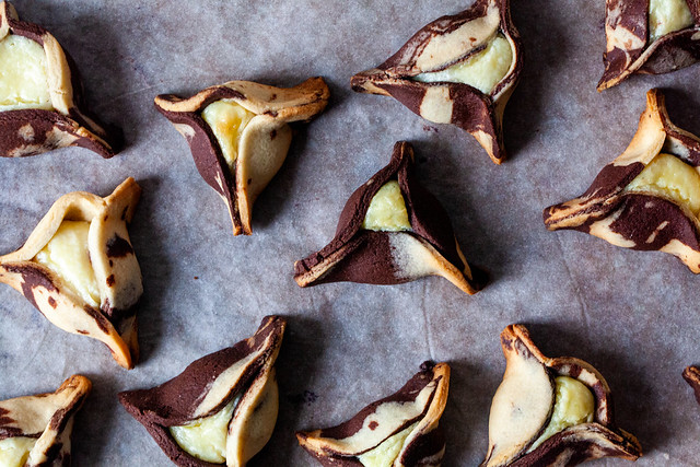 marbled cheesecake hamantaschen