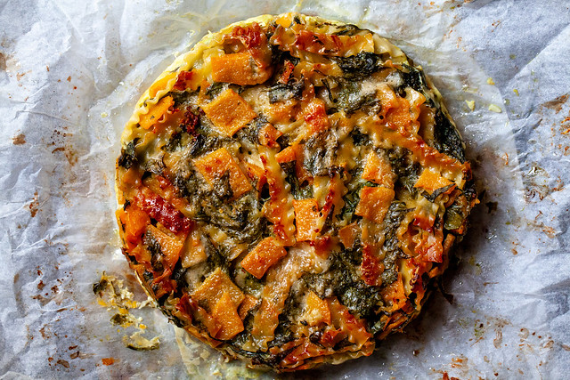 winter squash and spinach pasta bake
