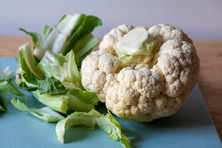 crispy cabbage and cauliflower salad-02