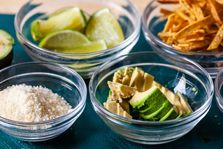 simple chicken tortilla soup-11