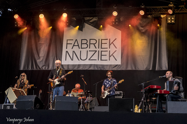 Raymond Van Het Groenewoud Knokke Heist Fabriek Muziek 17 07 2021 Luminous Dash Be