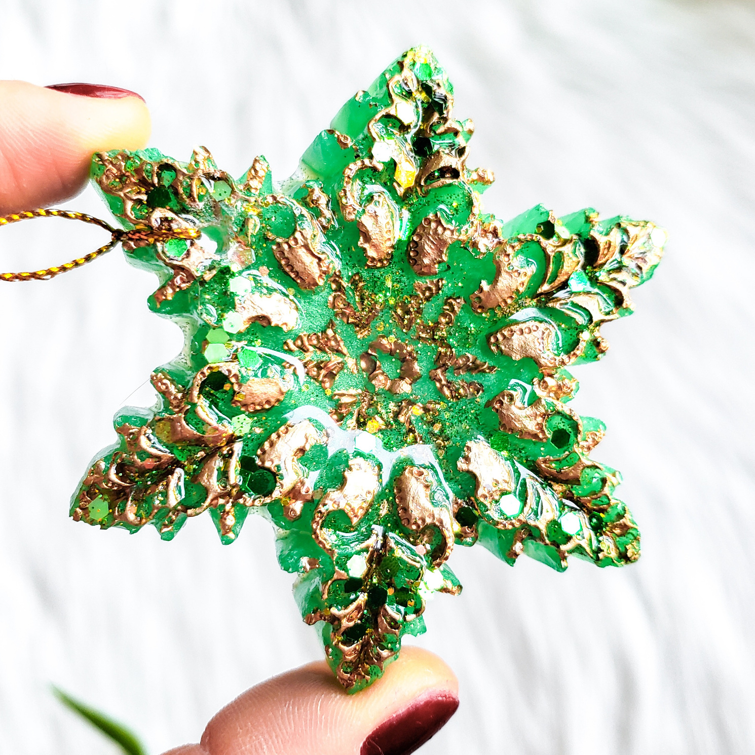 Christmas Ornaments - Green/Gold