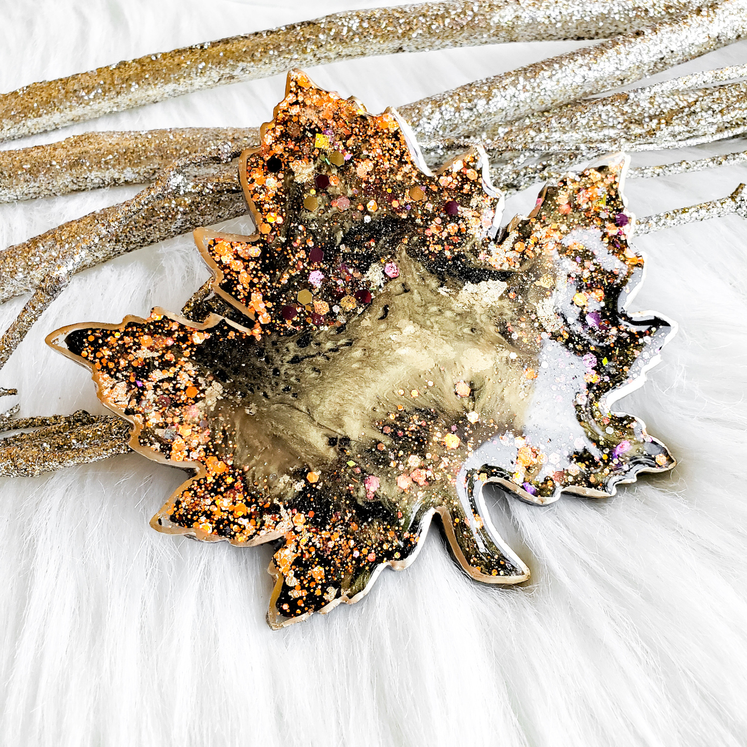Maple Leaf Coasters - Black/Gold