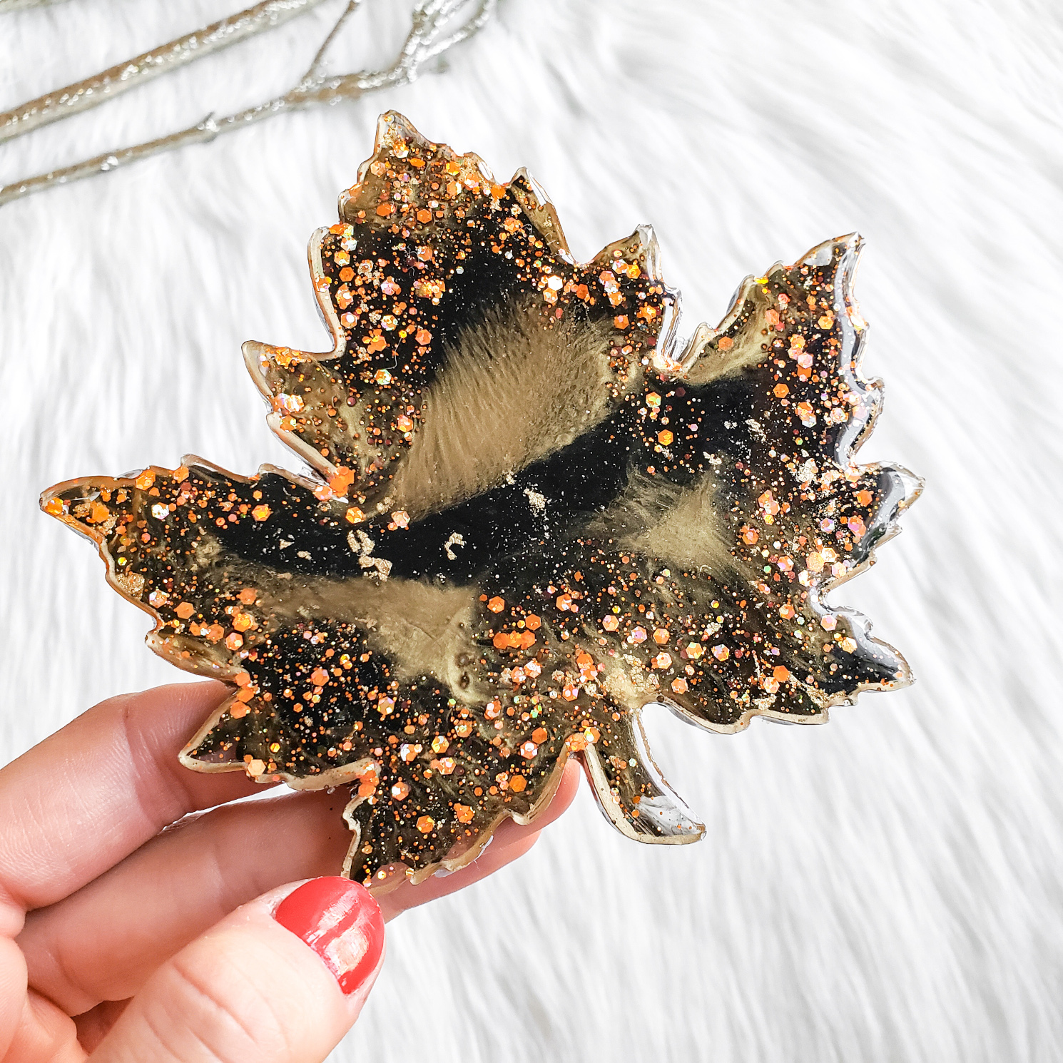 Maple Leaf Coasters - Black/Gold - Image 2