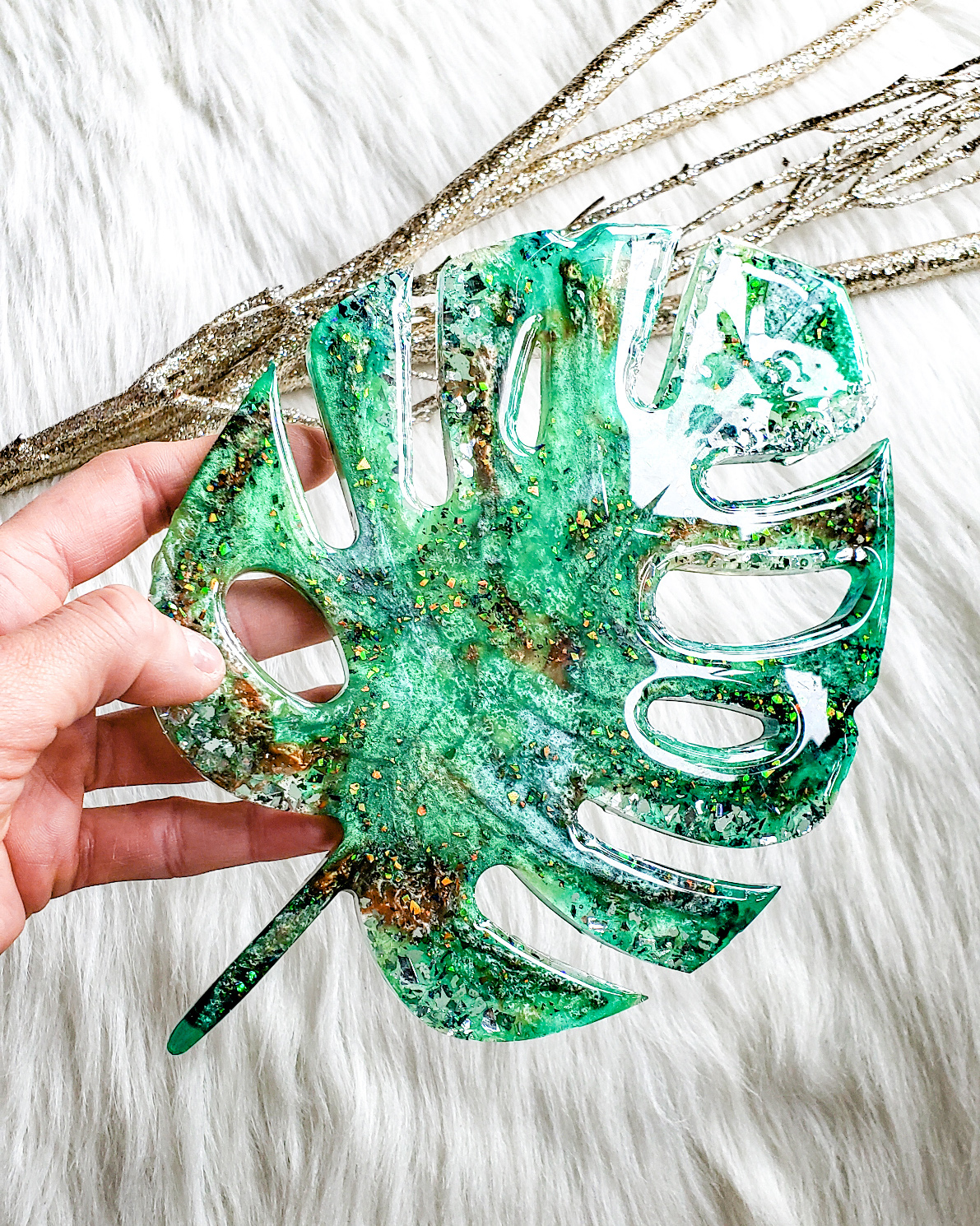 Resin Monstera Leaf - Image 3