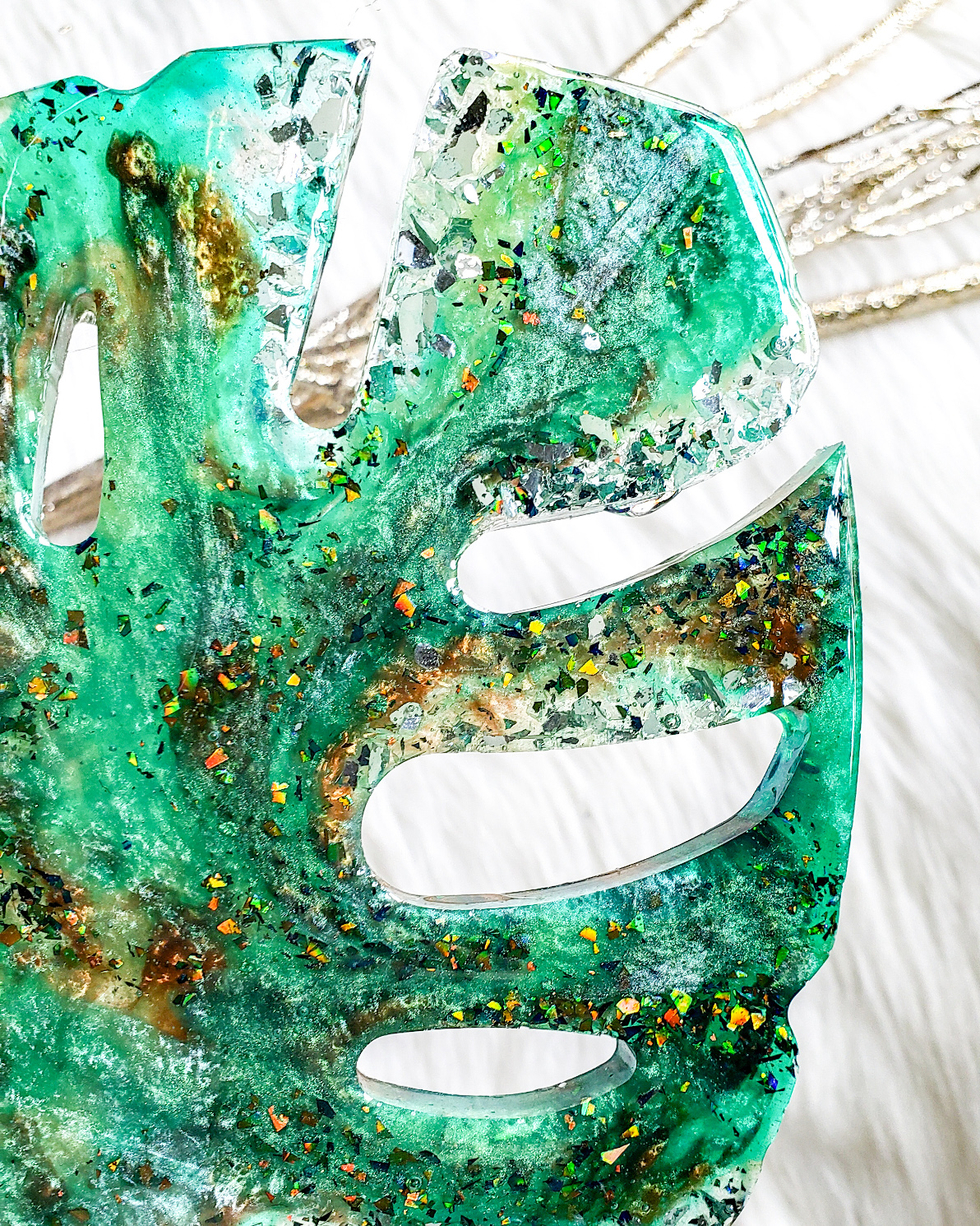 Resin Monstera Leaf - Image 2