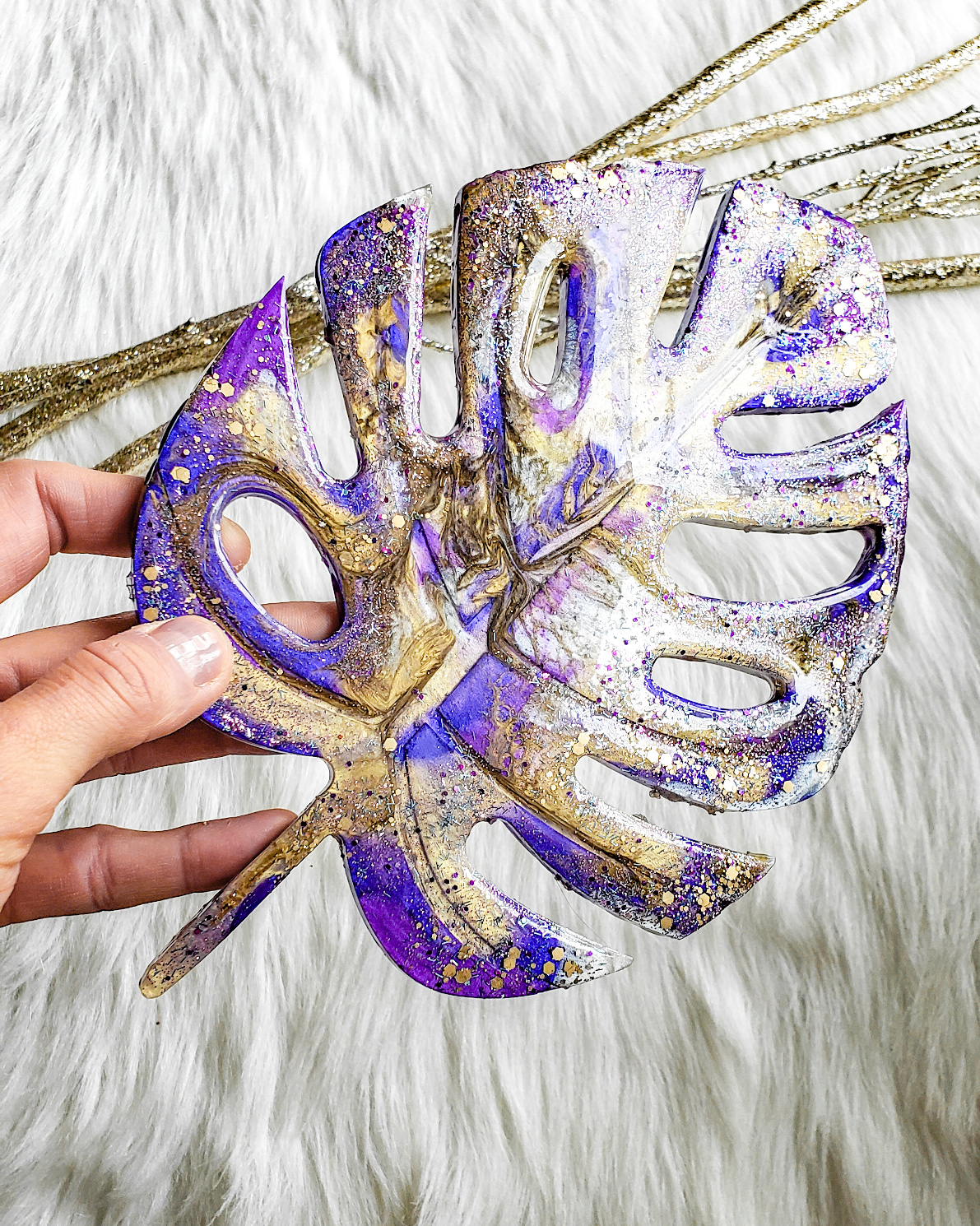Resin Monstera Leaf - Image 3