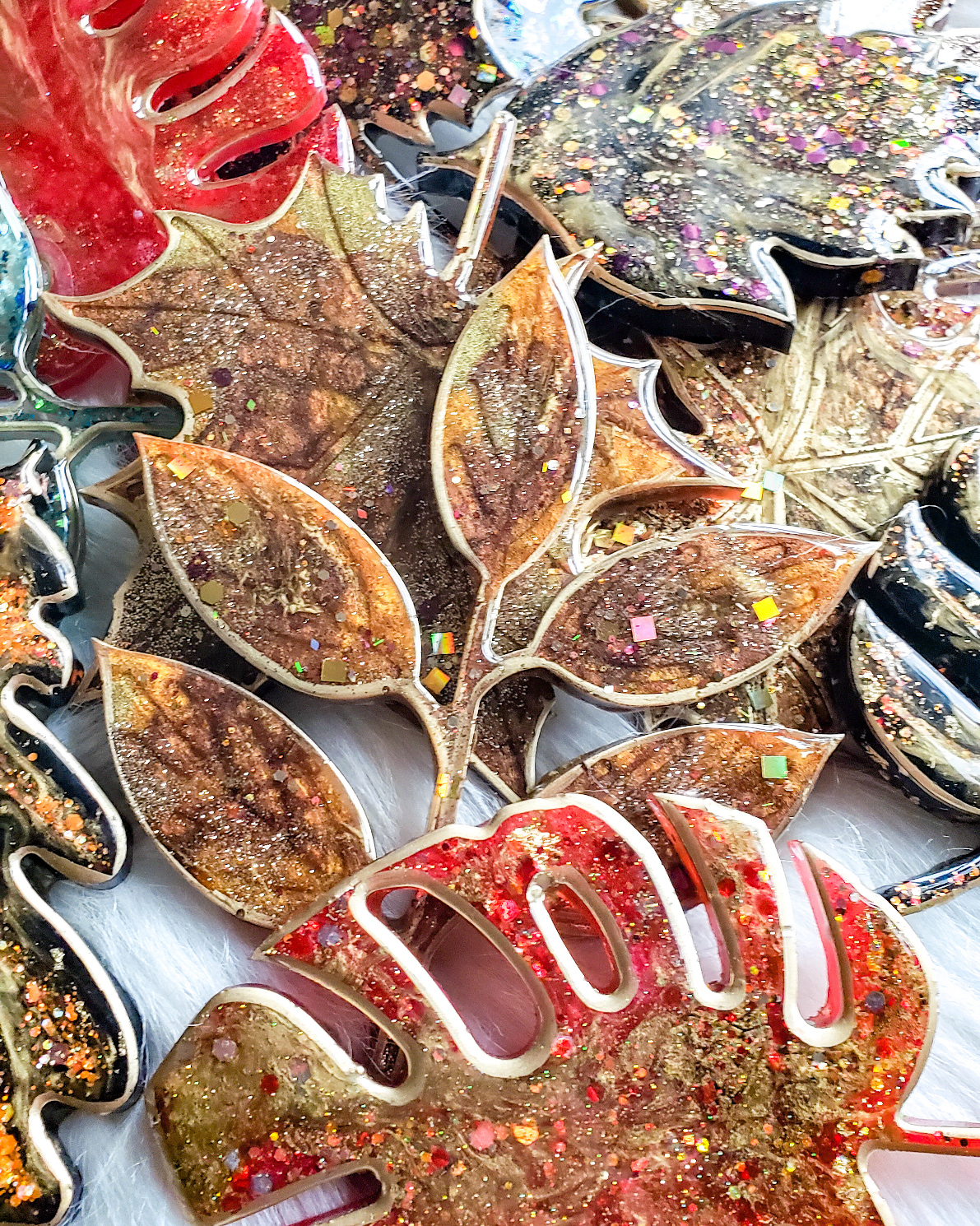 Decorative Leaf / Magnet - Image 5