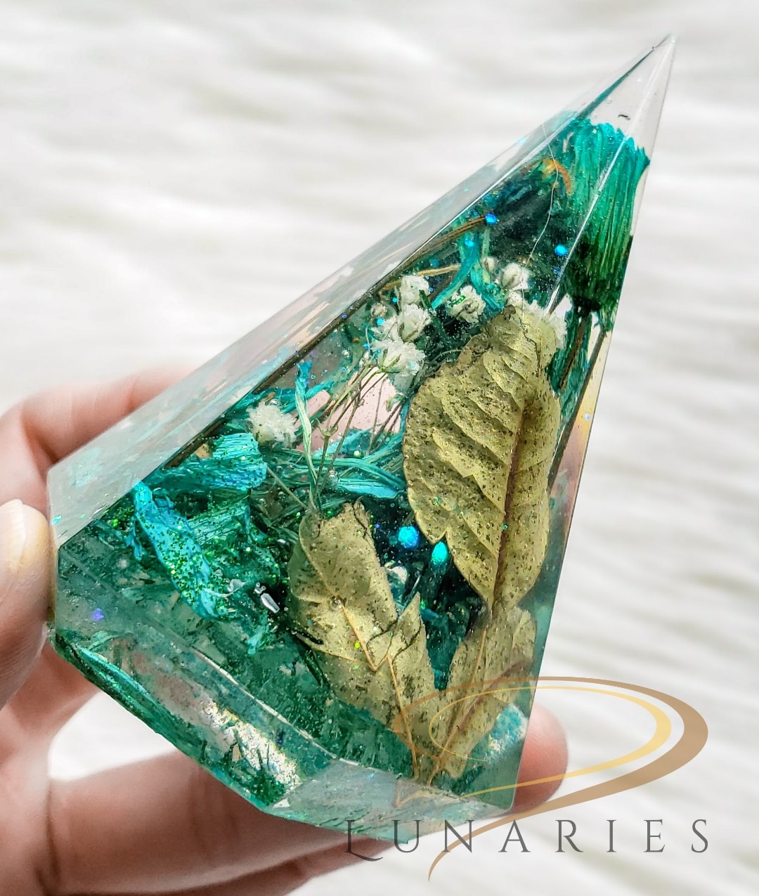 Ring Holder with Preserved Flowers