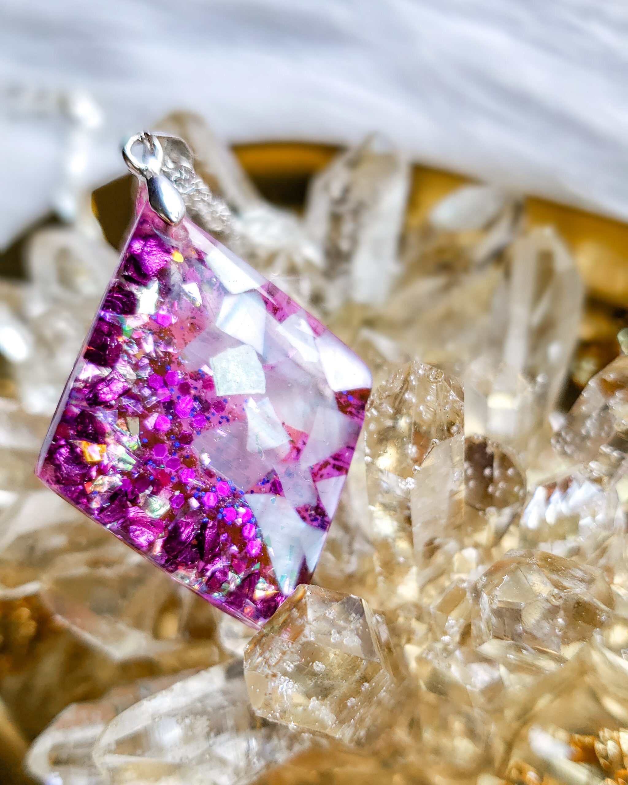 Holographic Pendant - Image 2