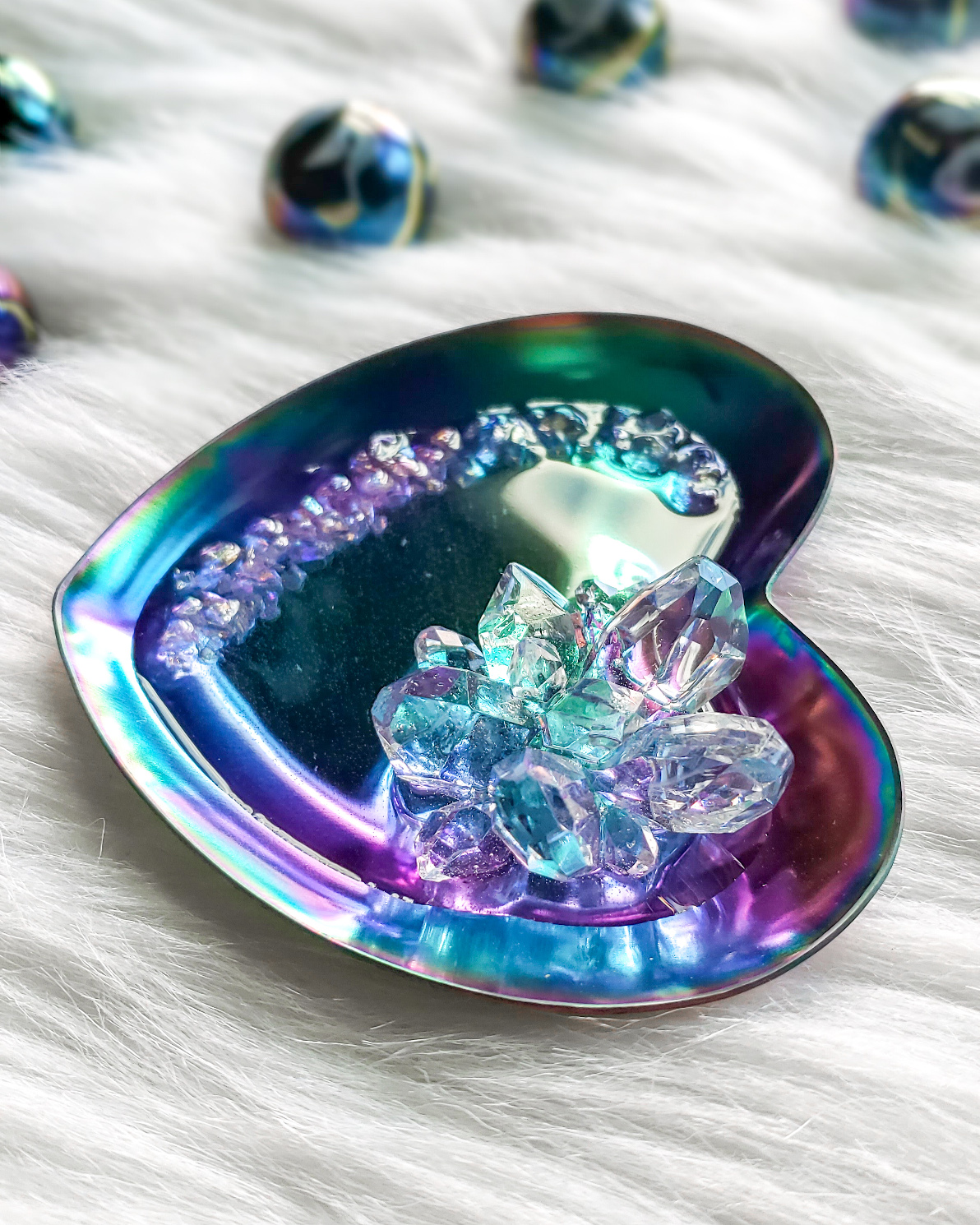 Heart Ring Dish with Resin Crystals - Image 3