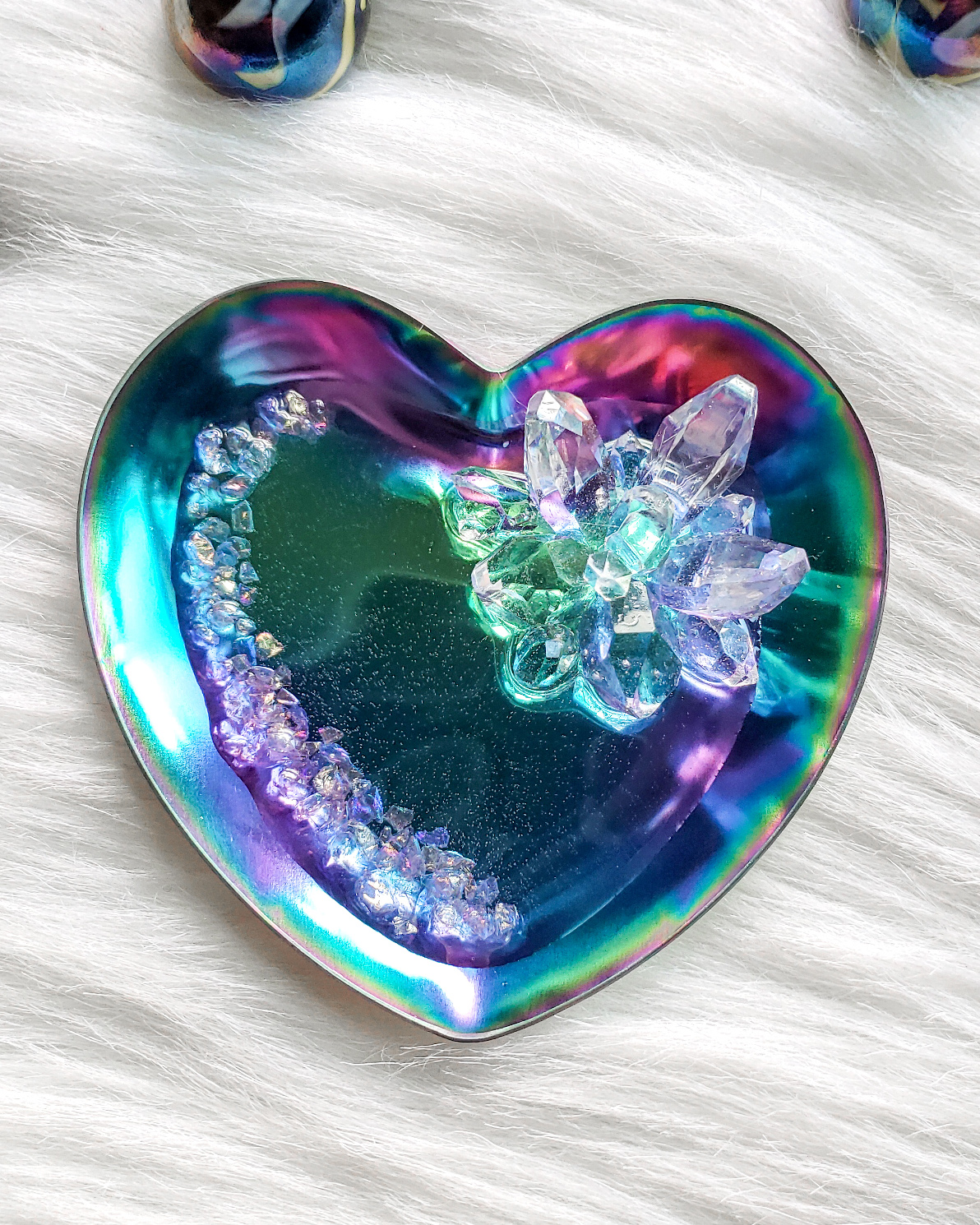 Heart Ring Dish with Resin Crystals - Image 2