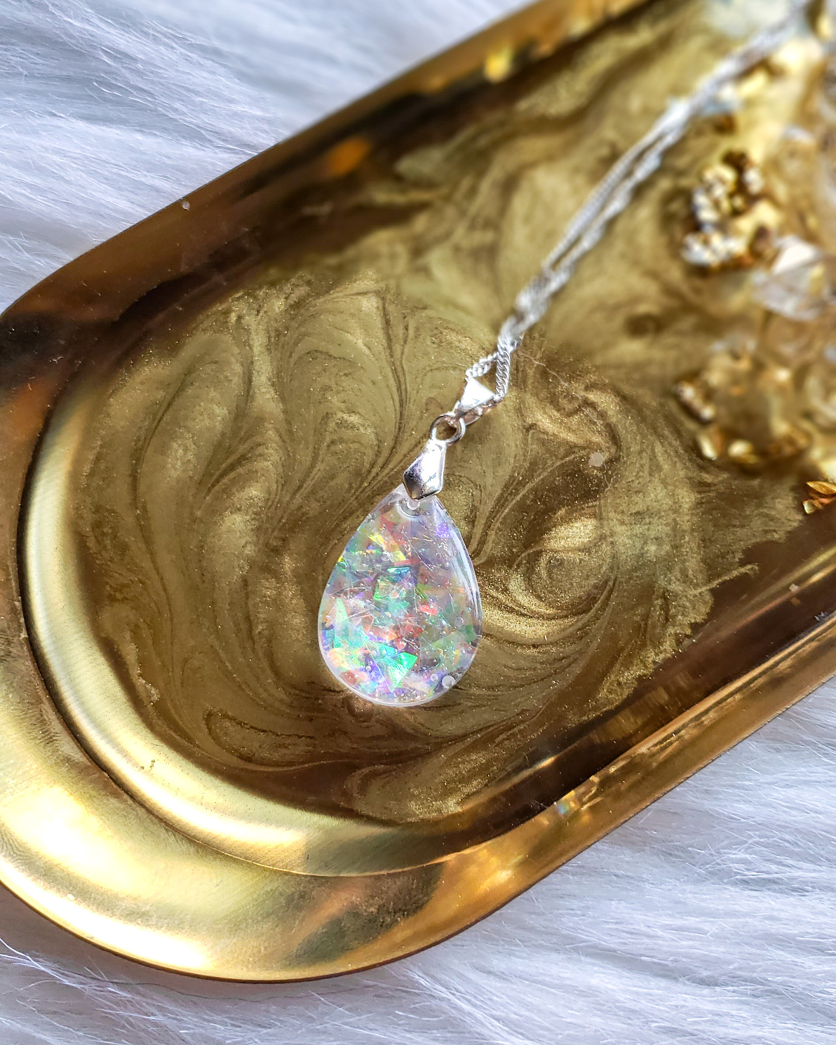 Holographic Teardrop Pendant - Image 4