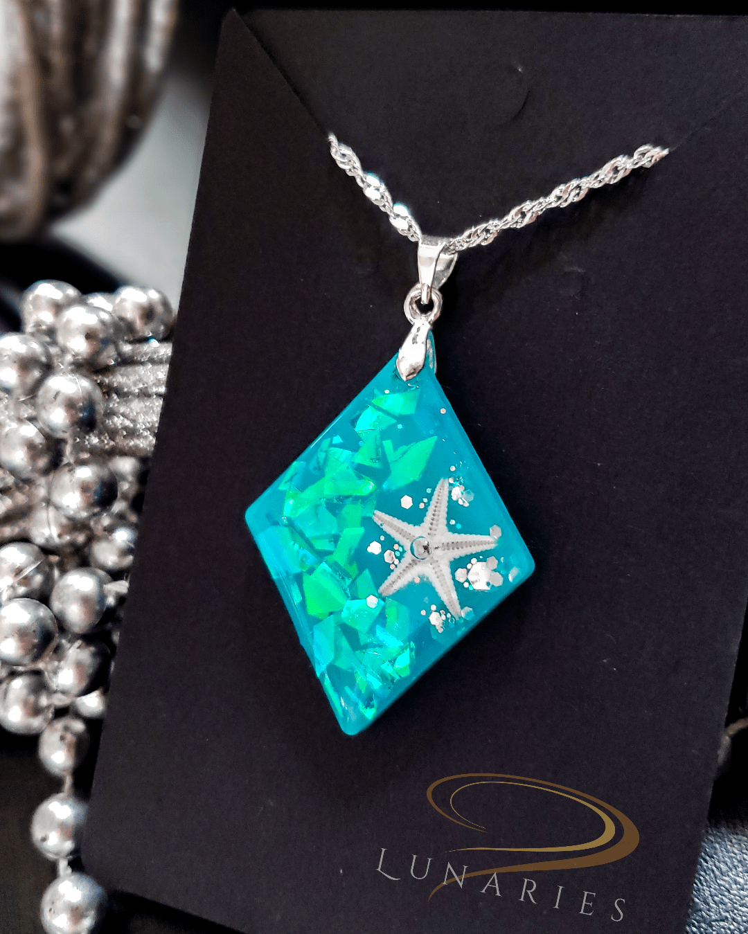 Holographic Starfish Pendant - Image 2