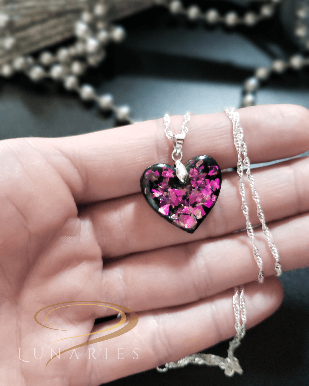 Holographic Heart Pendant - Image 2