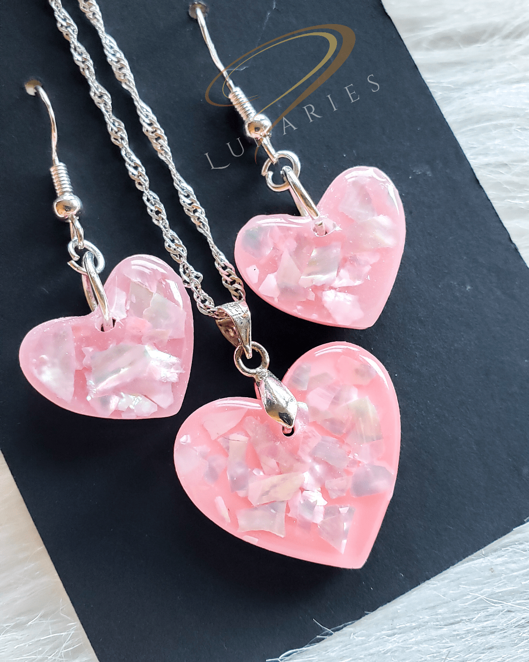 Resin Heart Jewelry Set – Earrings & Pendant with Chain
