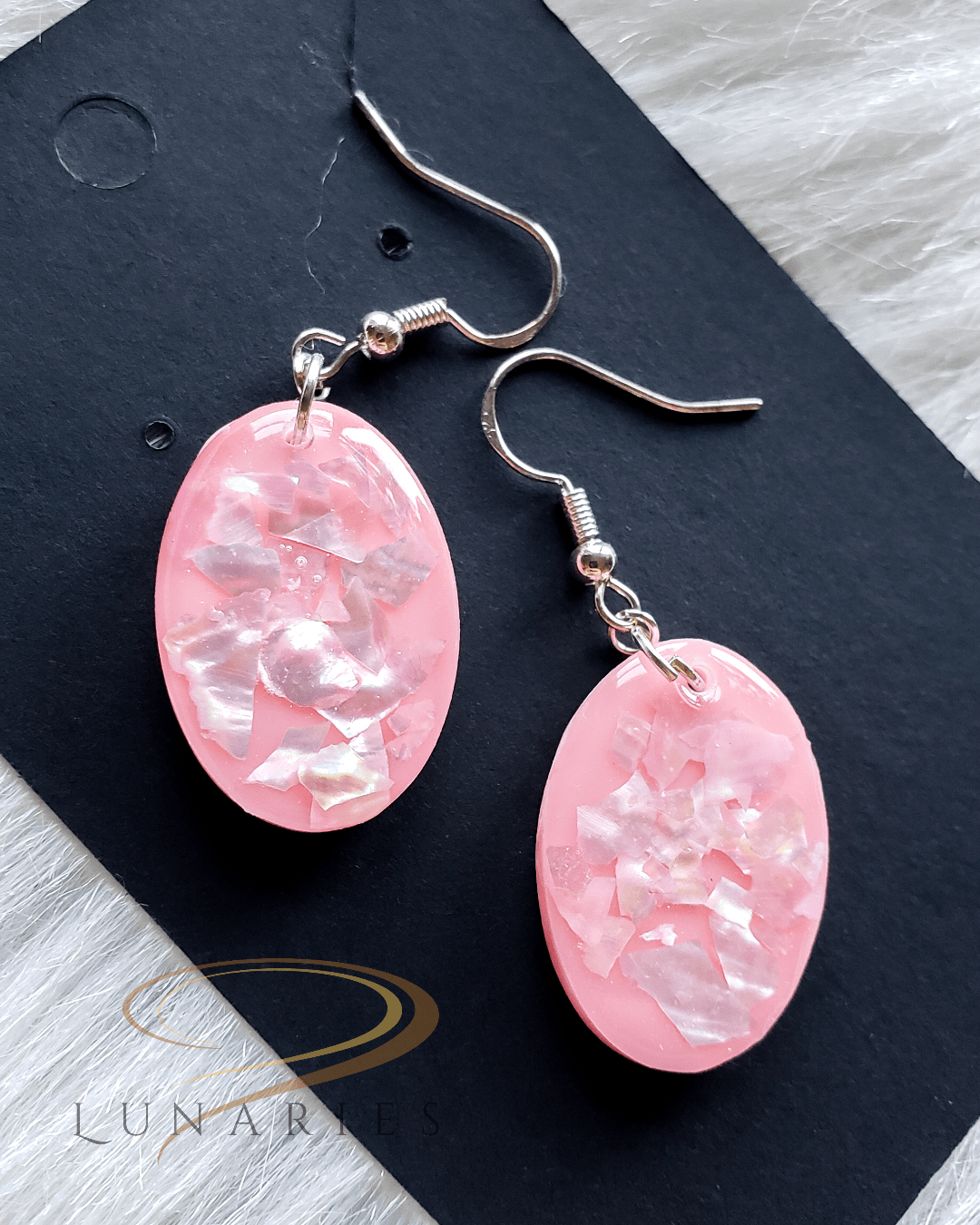 Oval Earrings with Crushed Abalone