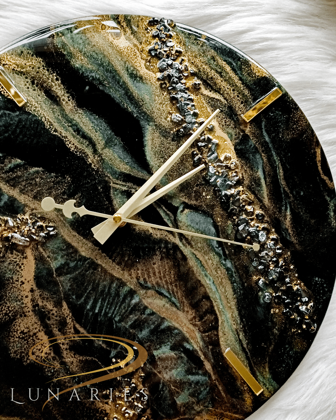 16" Resin Wall Clock - Image 2
