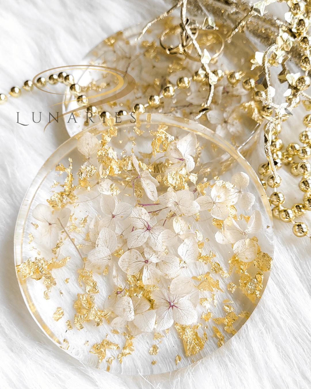 Coasters with Preserved Flowers - Hydrangea Beige - Image 7