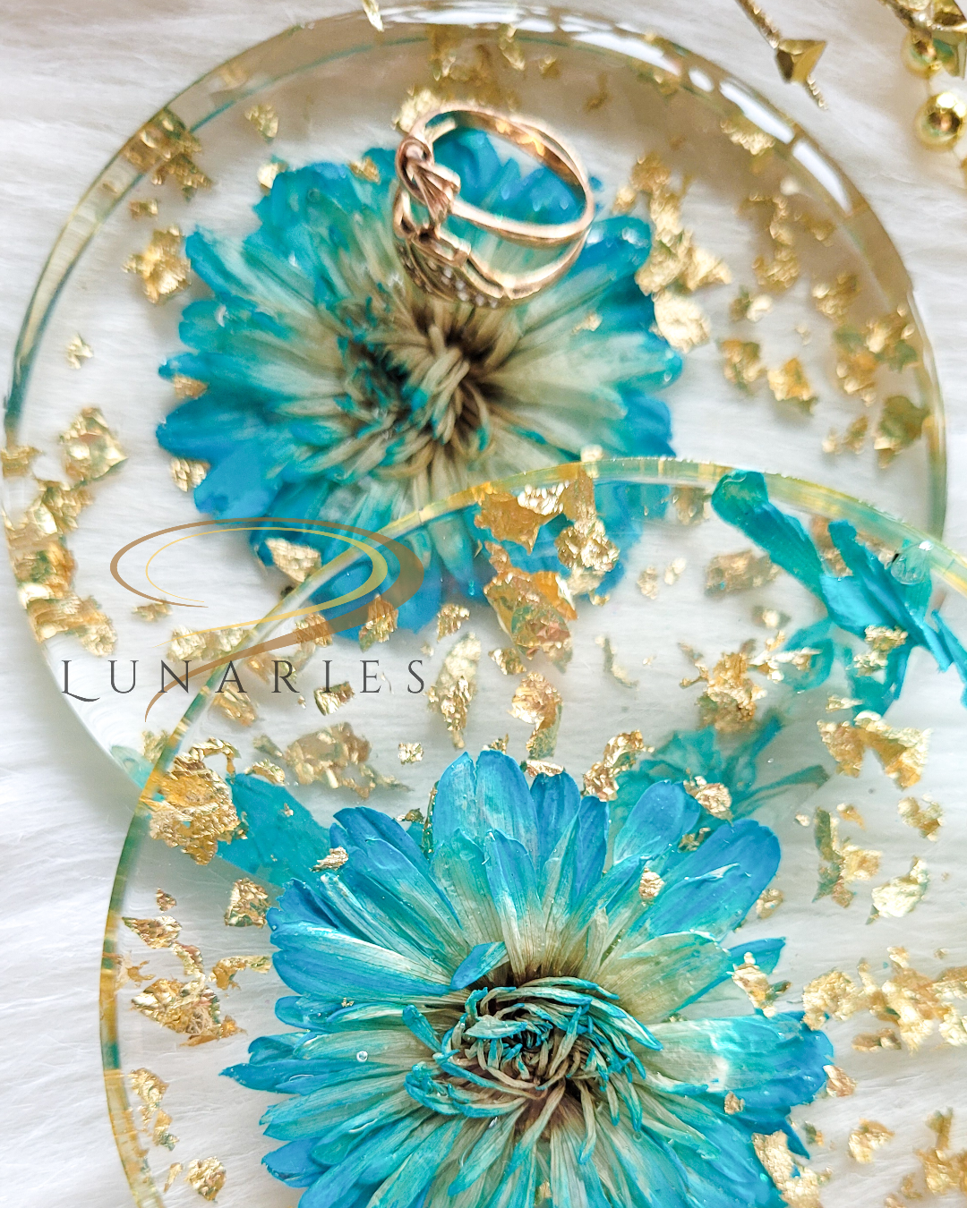 Coasters with Preserved Flowers - Light Blue - Image 5