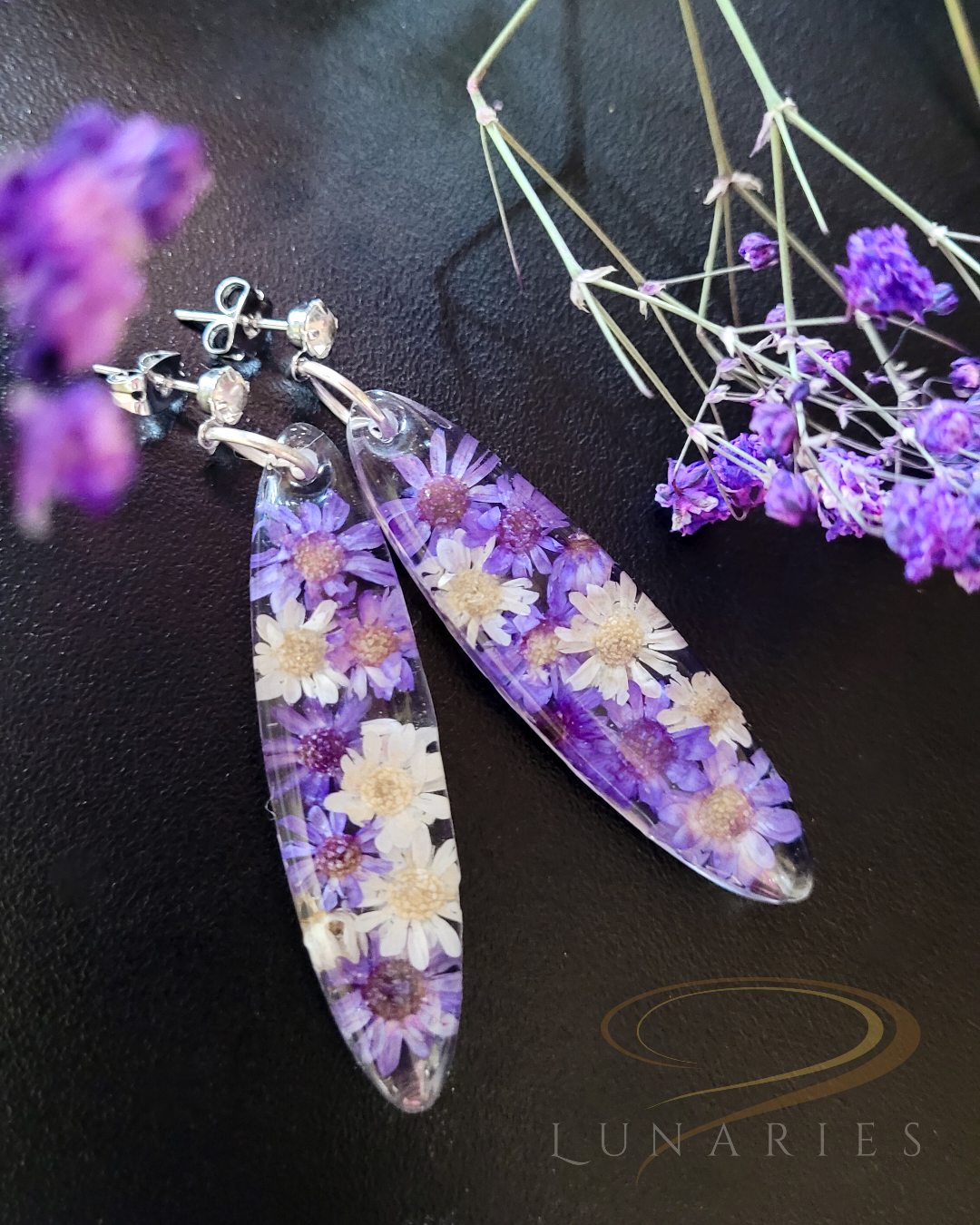 Oval Resin Earrings with Purple and White Flowers - Image 2