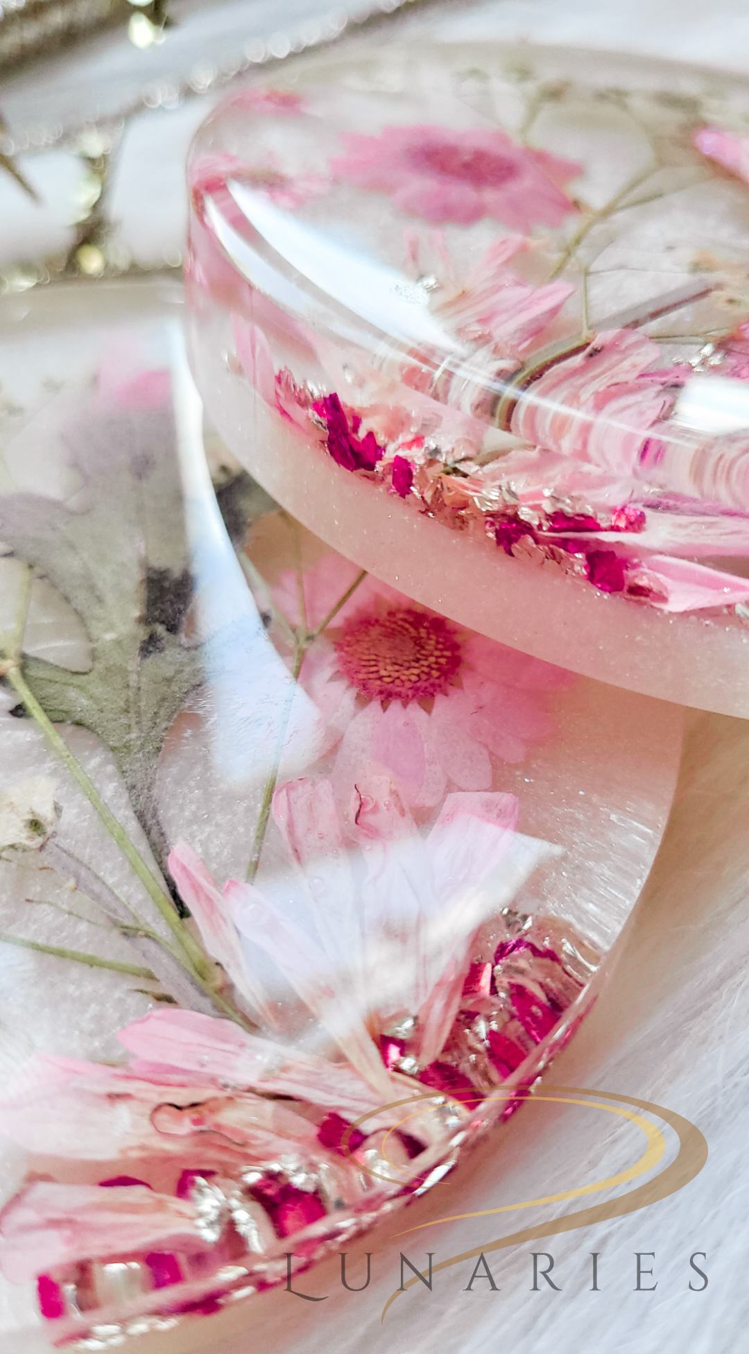 White Pearl & Pink Floral Resin Accent - Image 8