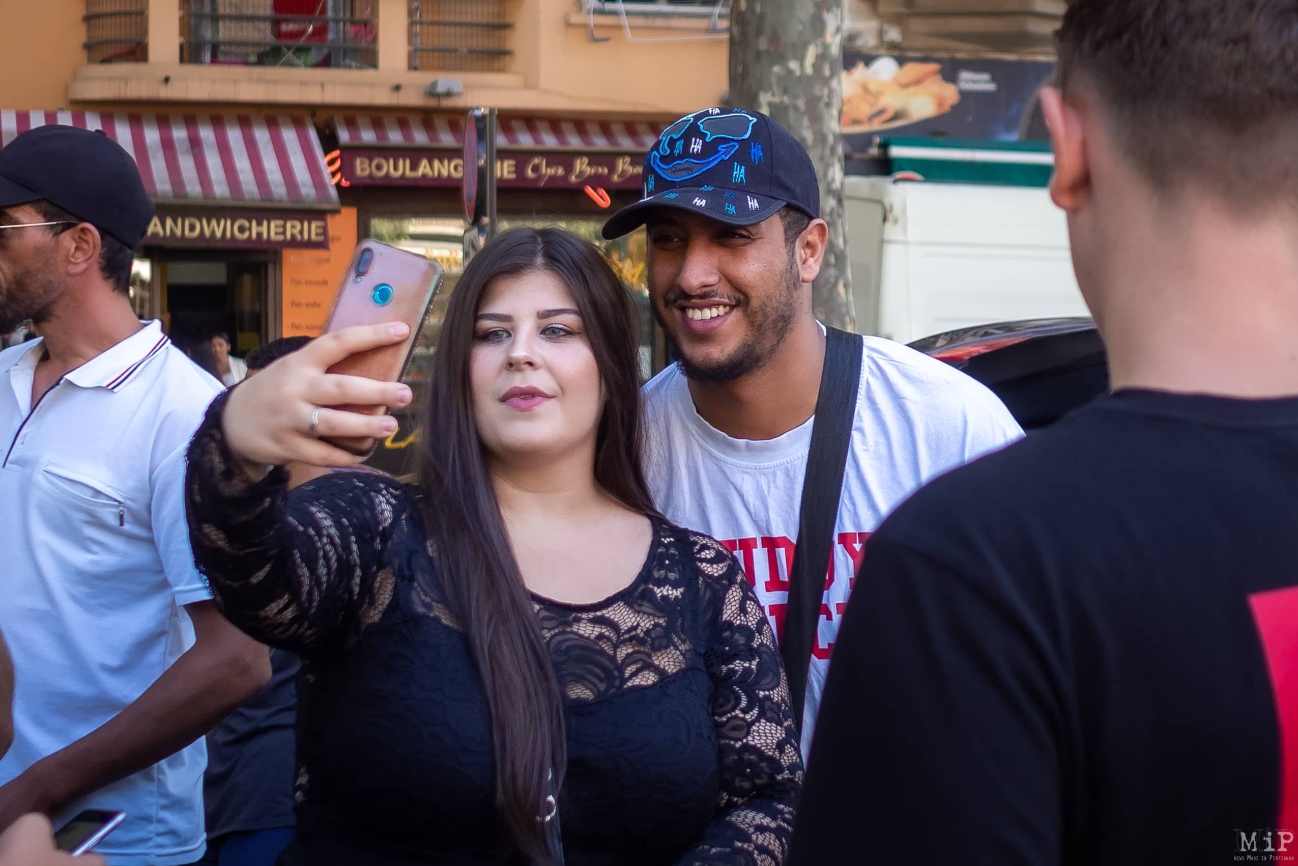 Mais Qui Est Nasdas Le Snapchateur De Saint Jacques Numero 1 En France