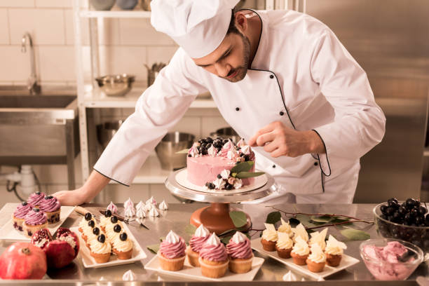 Pastry Chef Salary In Us How Much Do Pastry Chef Make In 2022 Makedailyprofit