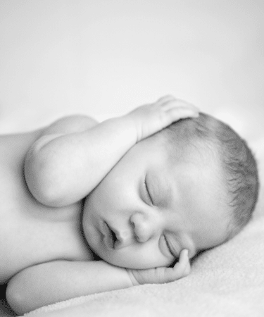 Bebe Dort Sur Le Cote Quels Sont Donc Les Meilleurs Gestes A Adopter