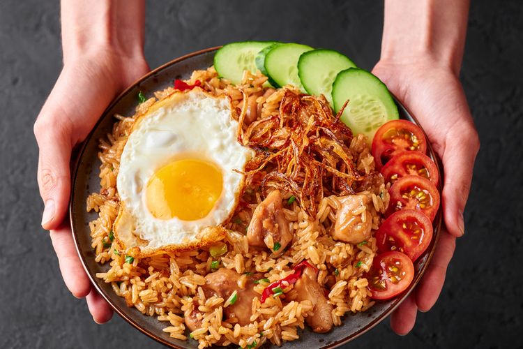 Fried egg simple fried rice recipe