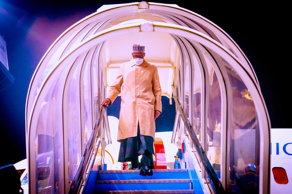 President Muhammadu Buhari on arrival to London [PHOTO CREDIT: @TheAsoVilla]