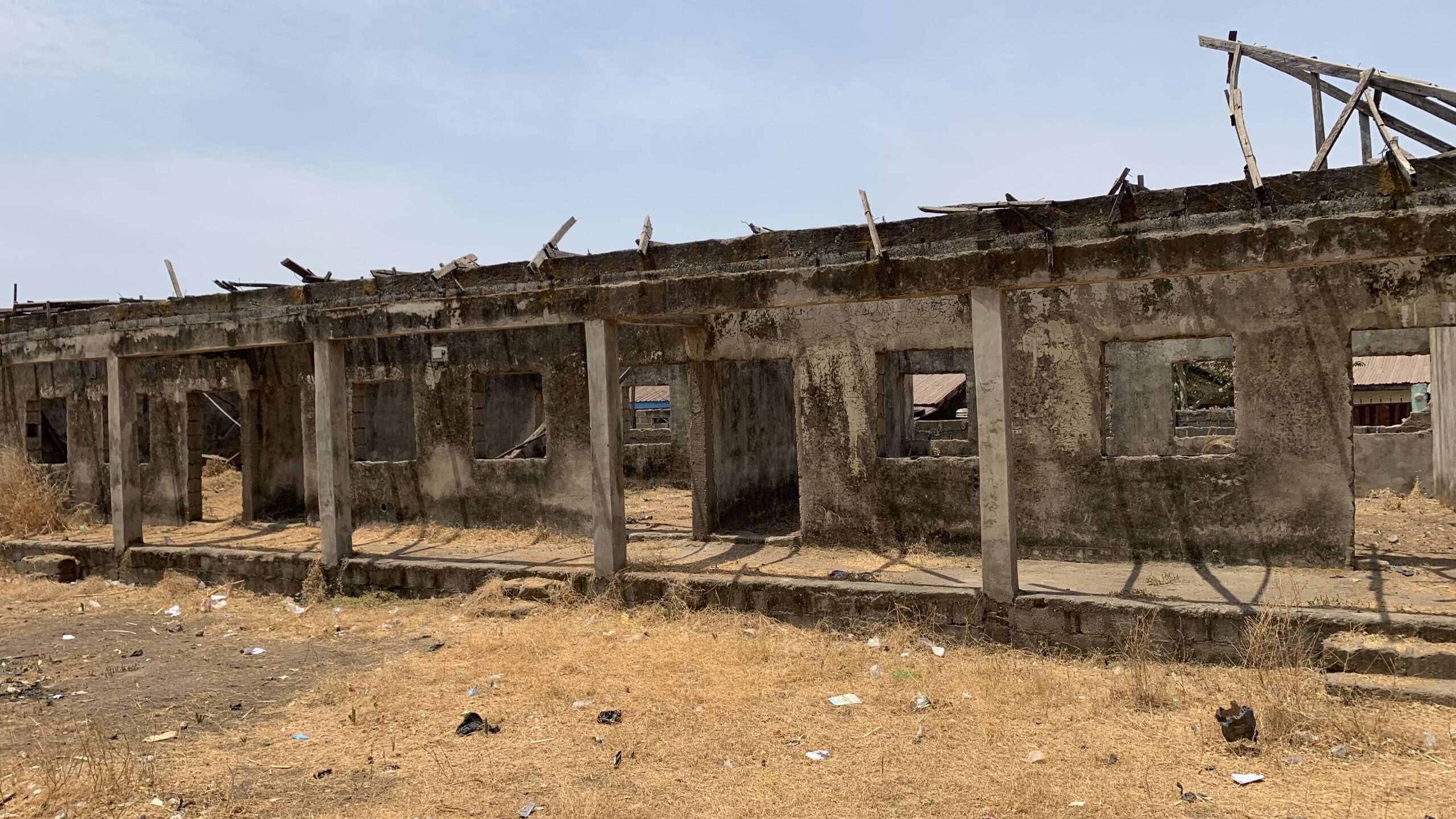 The abandoned project behind the class room