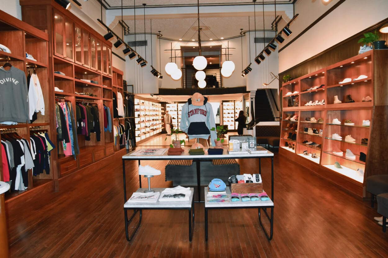 In Store Brian Nadav Of Lapstone Hammer Men S Style Pro Men S Style Blog Shop