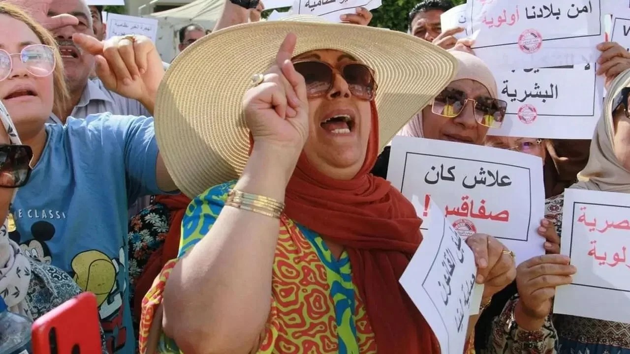 لماذا تحولت صفاقس إلى عاصمة الهجرة غير الشرعية في تونس؟ لماذا تحولت صفاقس إلى عاصمة الهجرة غير الشرعية في تونس؟