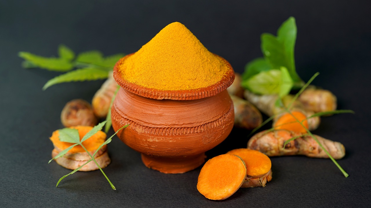 Hd wallpaper, turmeric, neem-does turmeric cause constipation