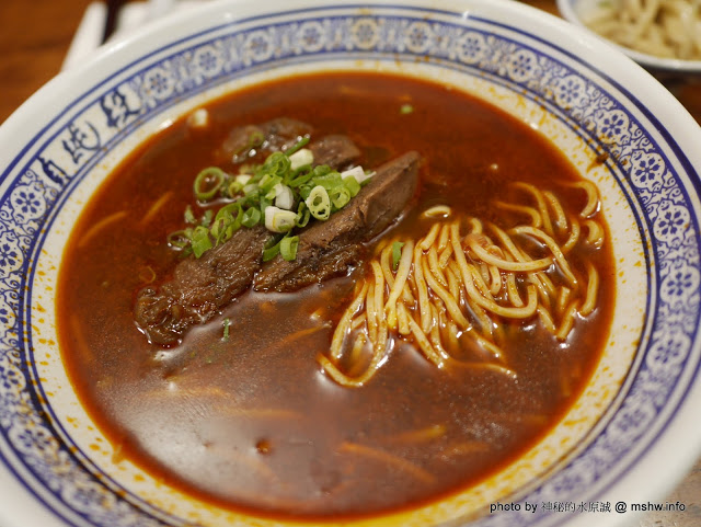 【食記】台中段純貞麻辣牛肉麵-廣三SOGO店@西區捷運BRT科博館 : 來自新竹的老字號美食,現在終於比較不用排隊了! 下午茶 中式 區域 午餐 台中市 台式 小吃 拉麵 捷運美食MRT&BRT 晚餐 滷味 牛肉麵 西區 飲食/食記/吃吃喝喝 麵食類 麻辣