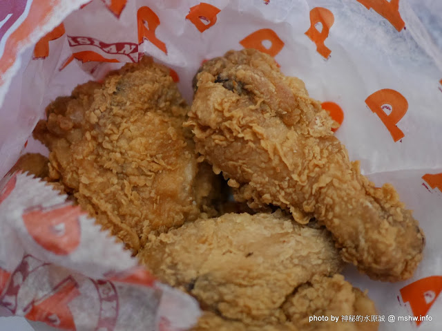 【食記】香港大力水手炸雞 Popeyes Chicken & Biscuits Louusuana Kitchen @香港赤鱲角國際機場 : 不放過久的話味道相信會比較好...>< 下午茶 區域 午餐 早餐 晚餐 炸雞 美式 速食 飲食/食記/吃吃喝喝 香港(Hong Kong)