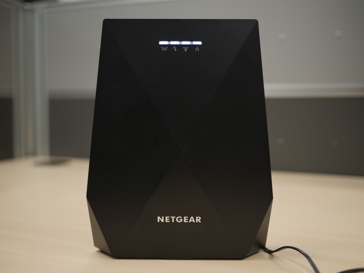 【數位3C】涵蓋與性能大躍進! NETGEAR EX7700 - Nighthawk X6 AC2200 Tri-Band Wifi Mesh Extender 三頻網狀無線網路延伸器開箱測試 3C/資訊/通訊/網路 新聞與政治 硬體 網路 試吃試用業配文 通信 開箱