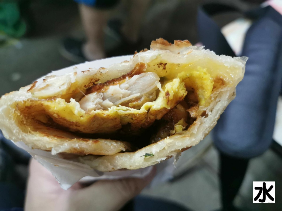 【食記】台北內湖737巷美食-蟹老闆古早味手工蔥油餅@內湖737巷夜市:歷久不衰的創意點心, 希望未來能有更多口味 :D 中式 中華民國(Republic Of China, Taiwan) 內湖區 區域 台北市 台式 夜市小吃 宵夜 小吃 晚餐 飲食/食記/吃吃喝喝 麵食類