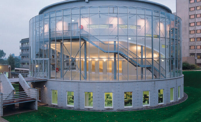 Mymedschool Org Medical School Directory Medical Courses Usmle Questions Plab Questions Mrcp Questions Medical Courses Like Anatomy Physiology Biochemistry Pathology Pharmacology Behavioral Sciences We Automate Medical Schools Universite